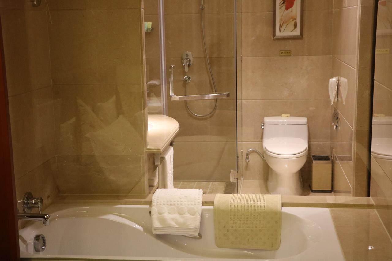 Rongjiang Hotel Jieyang Eksteriør billede