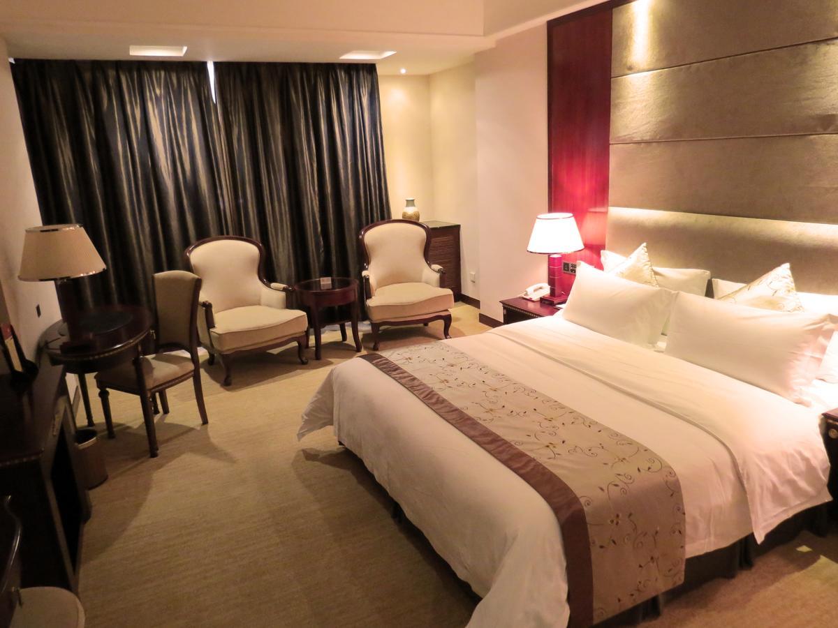 Rongjiang Hotel Jieyang Eksteriør billede