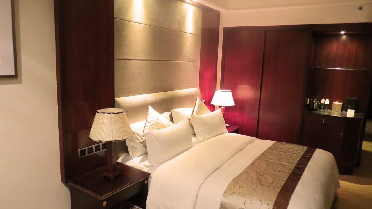 Rongjiang Hotel Jieyang Eksteriør billede