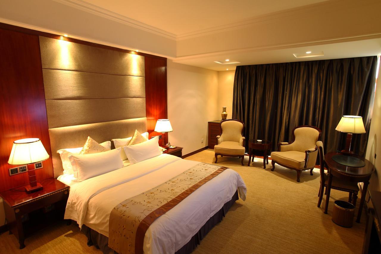 Rongjiang Hotel Jieyang Eksteriør billede
